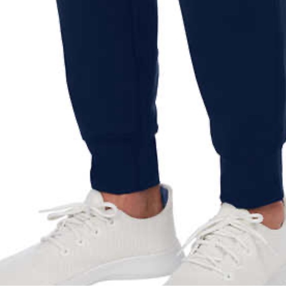Kirkland Signature Men’s Active Jogger | XL & XXL available - Picture 6 of 10